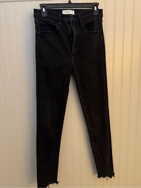 Abercrombie & Fitch Black Skinny Jeans with Frayed Hem